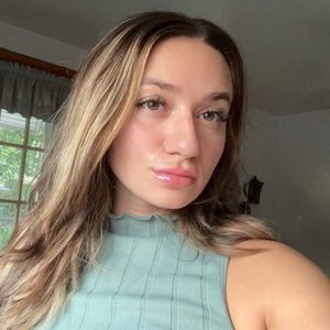 Meet your Posher, Sophia